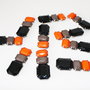 Conector cu cabochoane acrilice