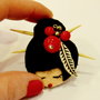 Brosa Martisor - Papusica Chan