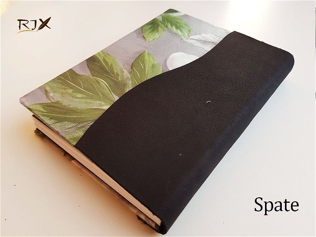 Jurnal (mediu) - FLORARE ALBA - jurnal cu coperta tare și cotor din piele neagră