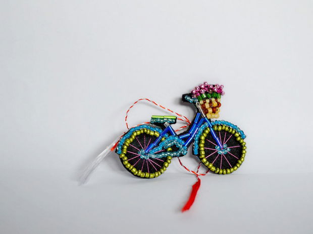 Brosa Martisor - Bicicleta Larisei