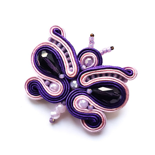 REZERVAT Brosa soutache fluture mov-roz-lila