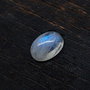Moonstone  albastru oval - aprox 13.5 x 9.5  mm