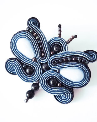Brosa soutache fluture albastru