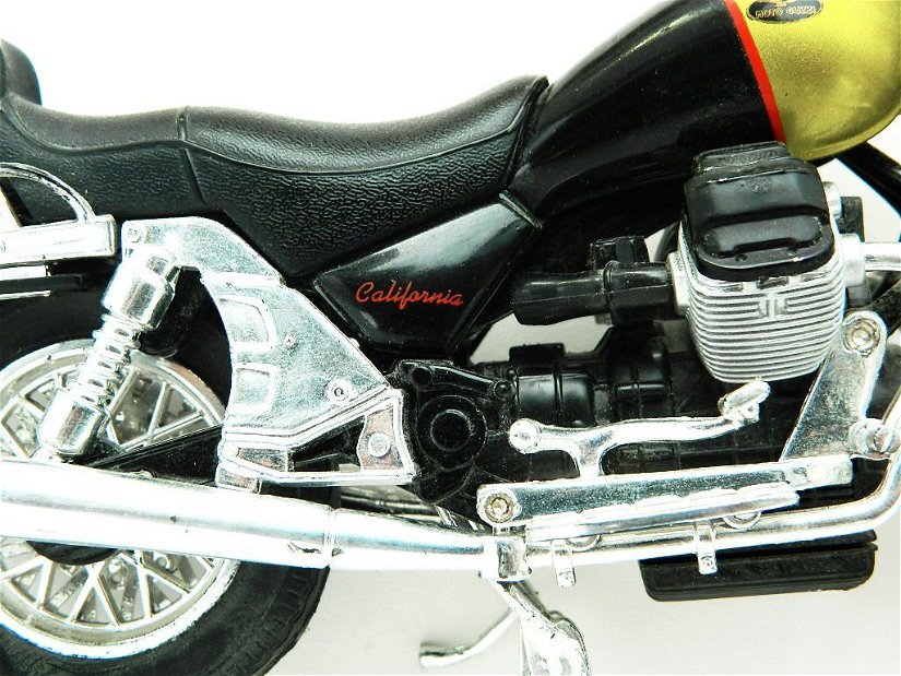 Moto Guzzi (cod-006)
