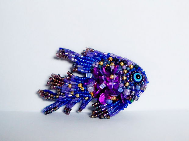 Brosa Martisor - Purple Fish