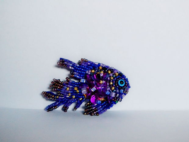 Brosa Martisor - Purple Fish