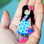Brosa Martisor - Papusica cu gentuta