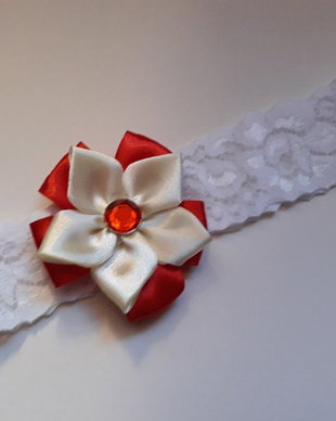 Bentita cu floare rosie din satin