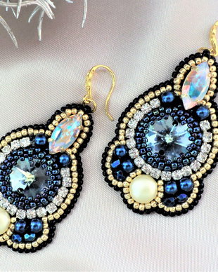 "Blue Night" - Cercei broderie cristale Preciosa