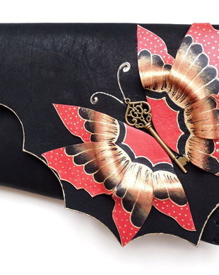 poseta plic handmade unicat din piele - Red Butterfly