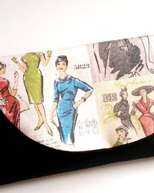 Poseta Sewing vintage black
