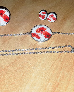 Set Poppy White