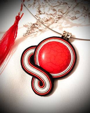 Pandantiv soutache cu magnezit