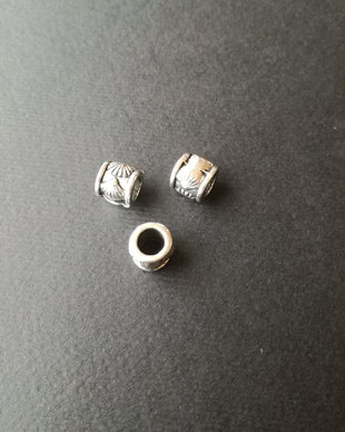 DISTANTIER - 7 X 7 MM