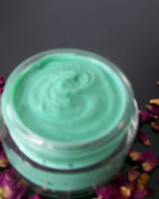 CREMA AYURVEDICA TEN  CU CEAI VERDE, GINSENG , TOPORASI SI SALVIE  ten normal/ mixt/ gras