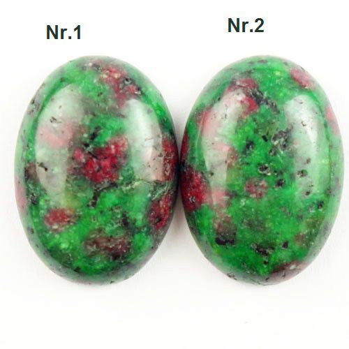 Cabochon ruby zoisite