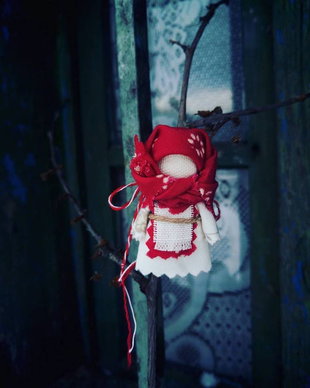 martisor "Baba Dochia"