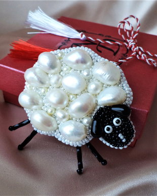Pearly, Funny Little Sheep - Brosa perle de cultura