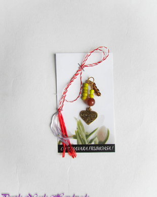 Martisor - pandantiv inimioara, margele