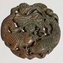 K0070 - Pandantiv / amuleta / talisman, sinkiang jad sculptat, pesti arrowana (crapi chinezesti), 67x67x8mm, 48g