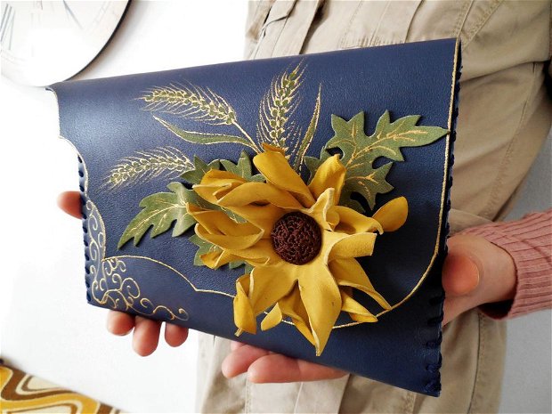 poseta plic handmade unicat din piele - Little Sunflower#2