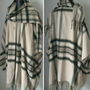 PONCHO LANA