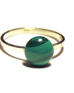 Inel verde delicat din Argint 925 si Malachit natural rotund - IN476 - Inel pietre semipretioase, inel casual