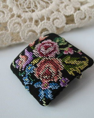 Brosa broderie