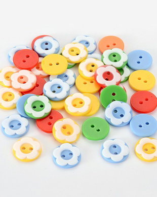 Nasturi din plastic , floricele de 12 mm