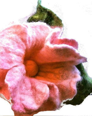 Hibiscus..brosa de lana si matase naturala impaslita
