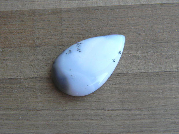 Caboson opal dendritic (C84)