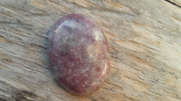 Cabochon lepidolit, 40x30 mm