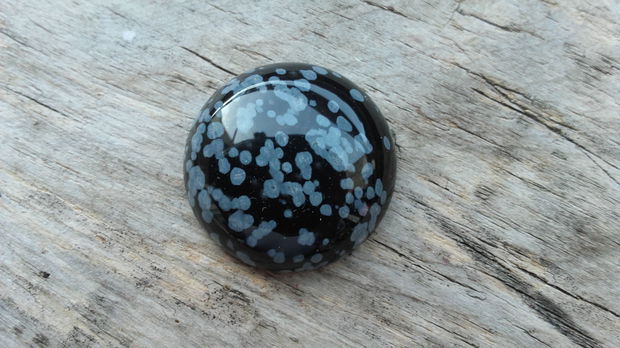 Cabochon obsidian, 25 mm