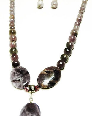 Charoite & Lepidolite (cod 060)