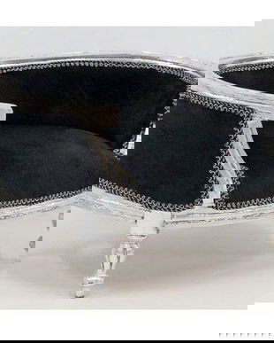 Canapea caine din lemn masiv argintiu cu tapiterie neagra