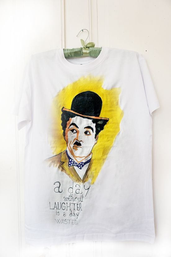 Tricou Pictat Charlie Chaplin