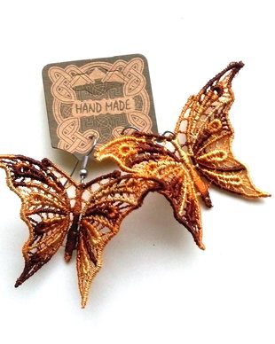 Cercei fluture Butterfly