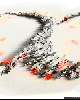 colier statement cu cristale si perle