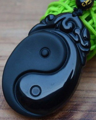 K0099 - Pandantiv, obsidian negru sculptat, yin yang, 50x32x10mm