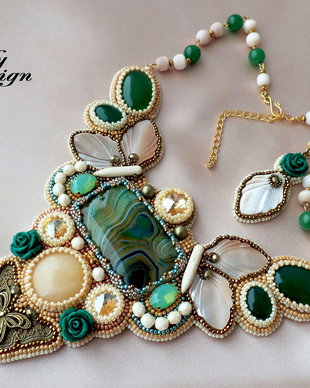 "Springtime Butterflies" - Set colier si cercei