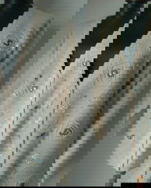 Cardigan angora brodat manual cu perle