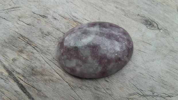 Cabochon lepidolit, 40x30 mm