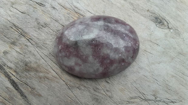 Cabochon lepidolit, 40x30 mm