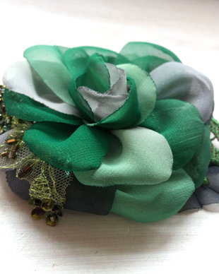 Brosa floare textila/Brosa textila