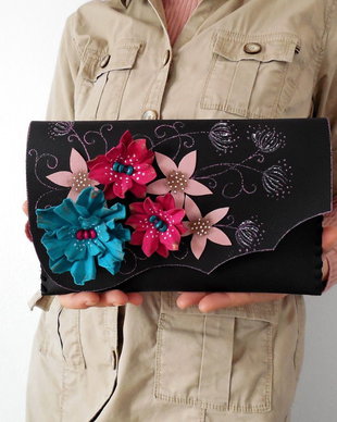 poseta plic handmade unicat din piele - Floral Madness