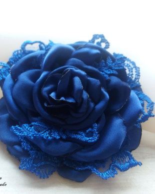 Brosa floare textila/Brosa textila