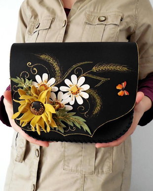 Geanta "Crossbody" handmade unicat- Black Symphony2.0