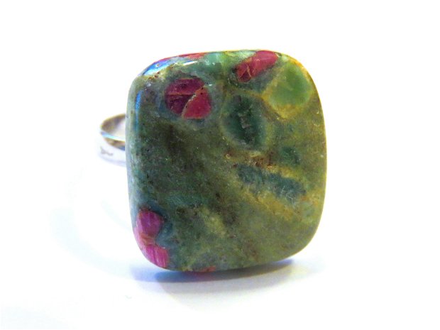 Inel reglabil deosebit din Argint 925 si Rubin in fucsit - IN487 - Inel romantic piatra verde roz, inel patrat pietre semipretioase