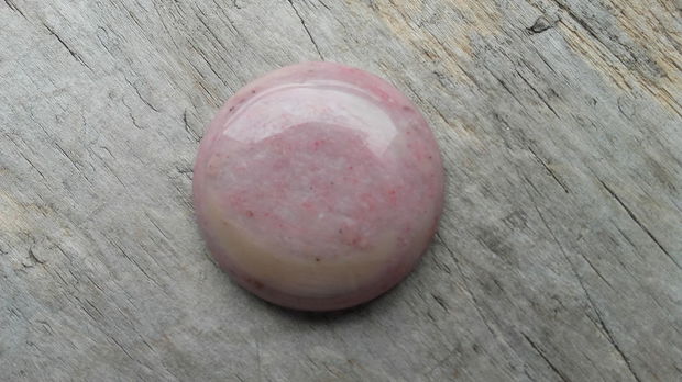 Cabochon rhodonit roz, 30 mm