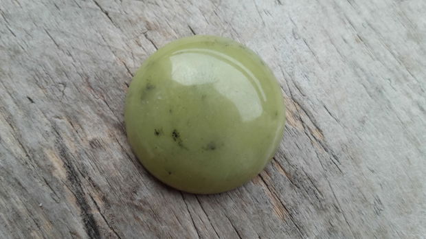 Cabochon jad, 30 mm